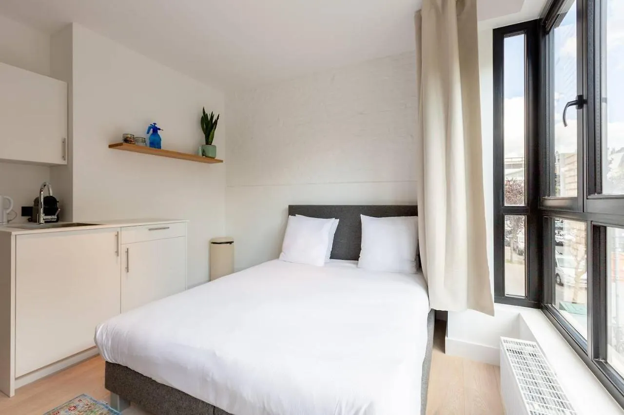 Theater Square Apartments 48 Antwerp Belgium